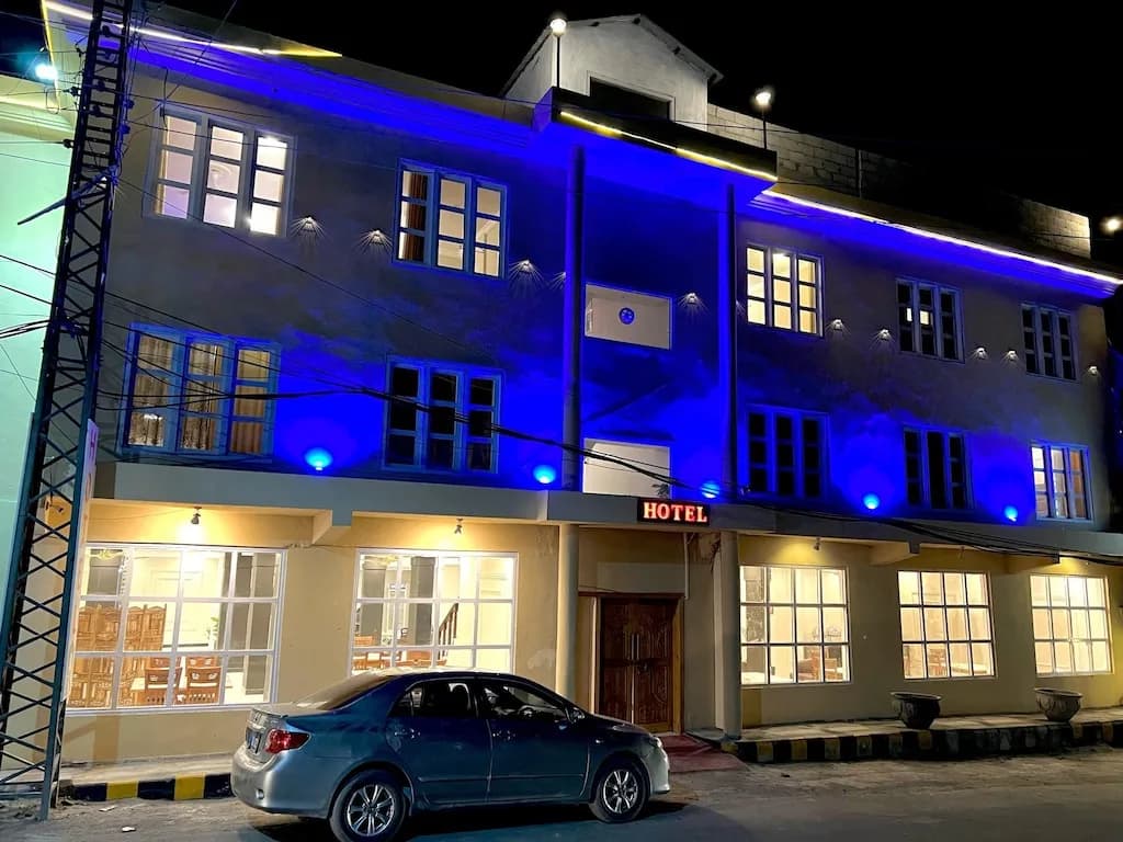 Bottleneck Hotel & Restaurant — Skardu City accommodation