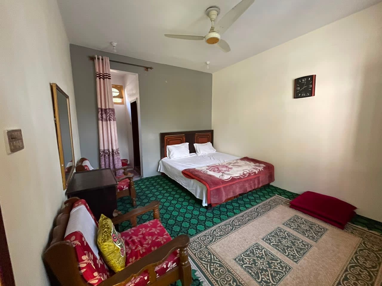 Mountain Dale Gilgit — Minawar main KKH accommodation