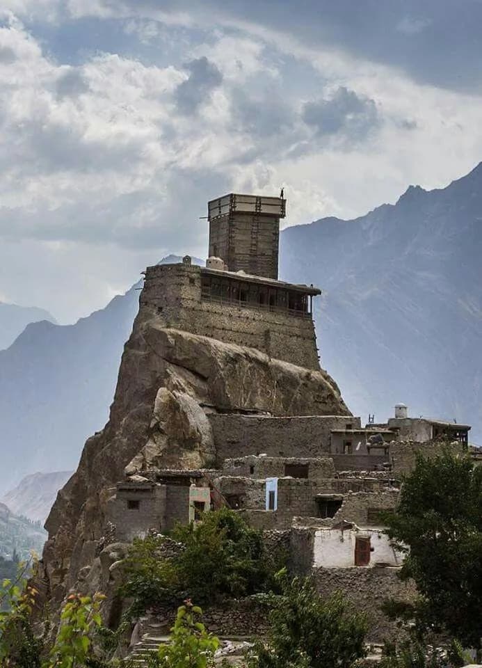 Karimabad Hunza featured 2