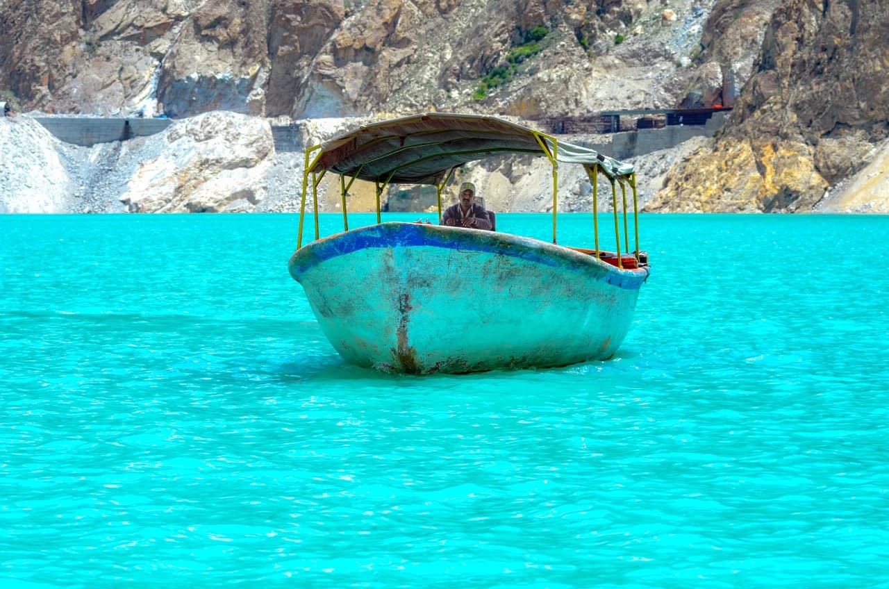 Attabad Lake Hunza featured 6