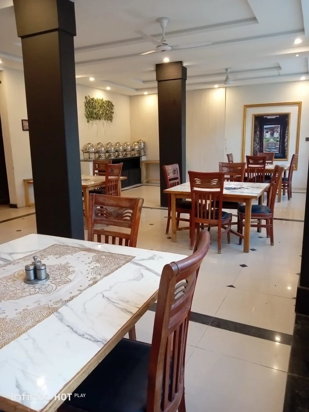 Bottleneck Hotel & Restaurant featured 6